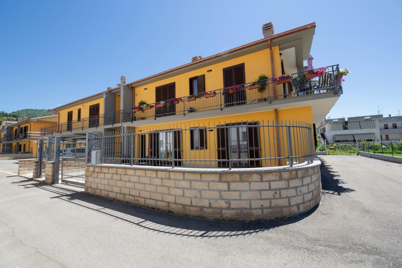 Apartment Bolsena Casa Vacanze ภายนอก รูปภาพ